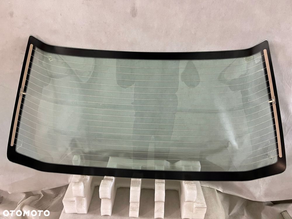 mercedes w124 nowa szyba tylna tył sedan klejona - 2