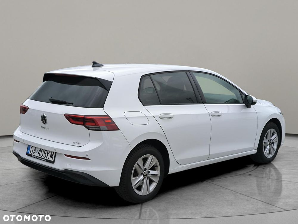 Volkswagen Golf 1.5 eTSI Life DSG - 4