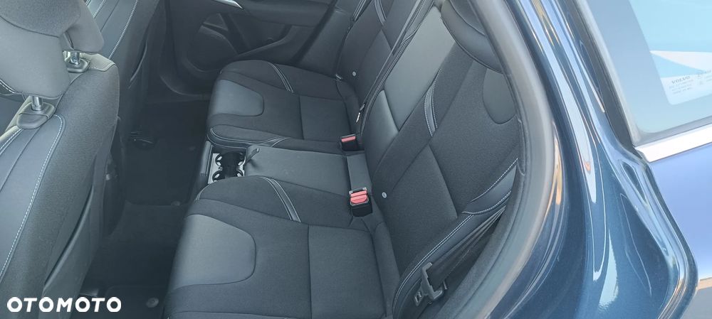 Volvo V40 - 14