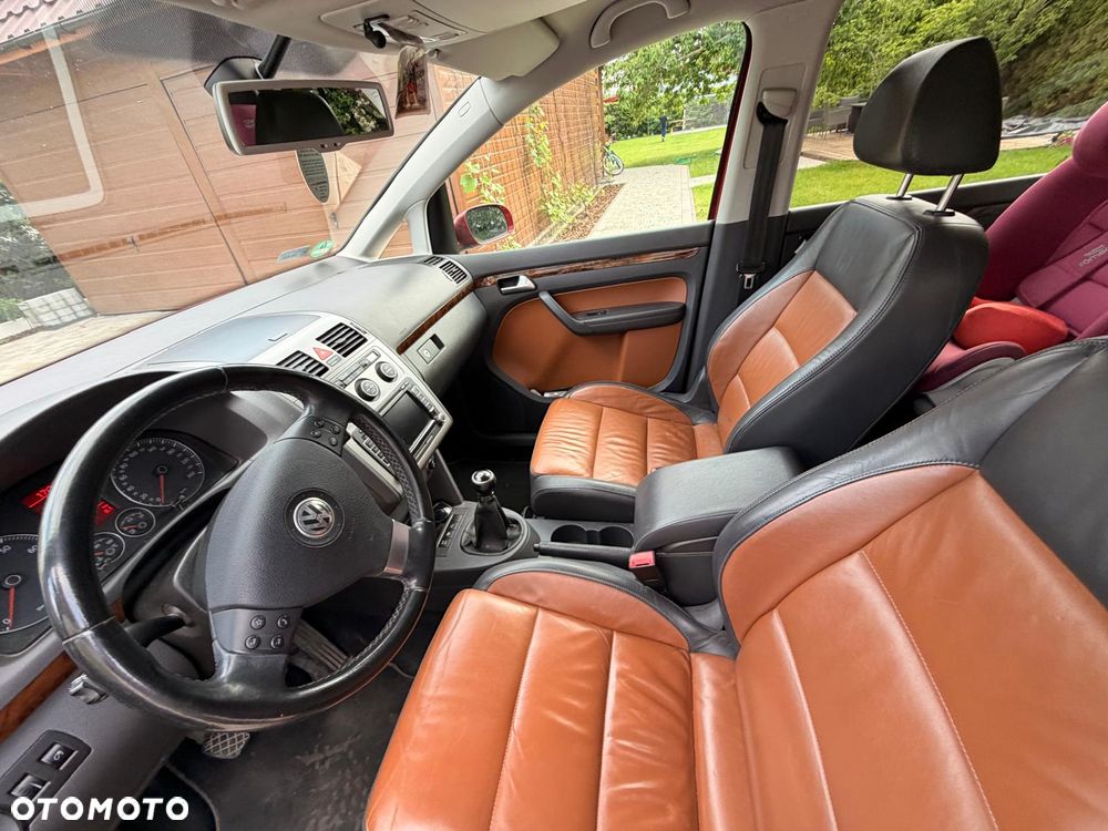 Volkswagen Touran 1.4 TSI Highline - 8