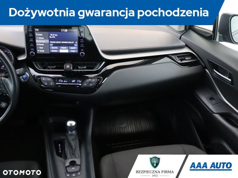 Toyota C-HR - 10