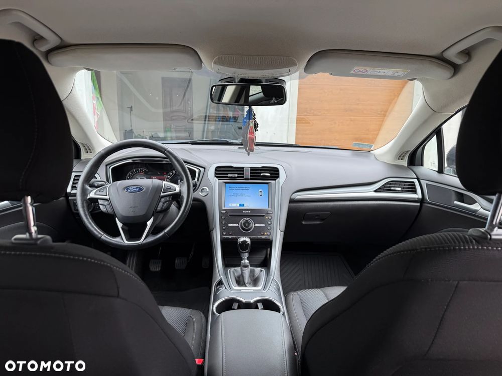 Ford Mondeo 2.0 TDCi Titanium - 12