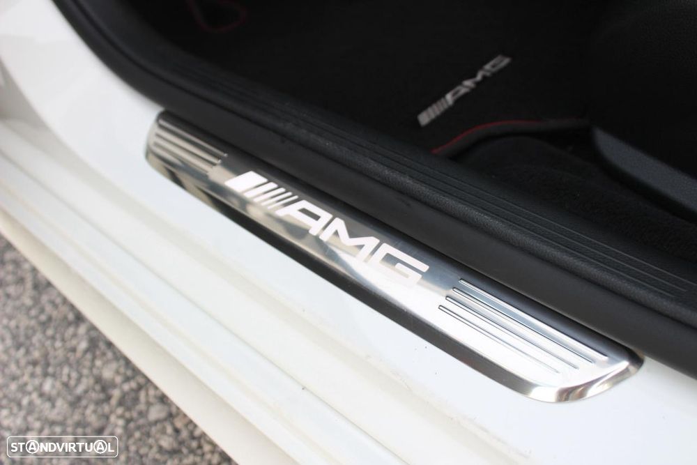 Mercedes-Benz E 53 AMG 4Matic+ Speedshift TCT-9G - 15