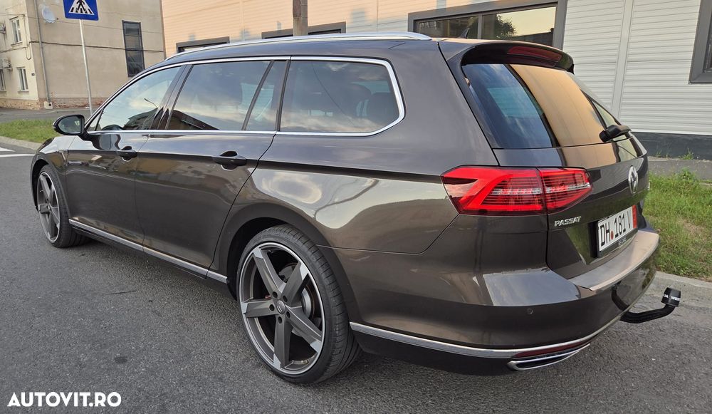 Volkswagen Passat 2.0 TDI DSG 4Motion Highline - 3