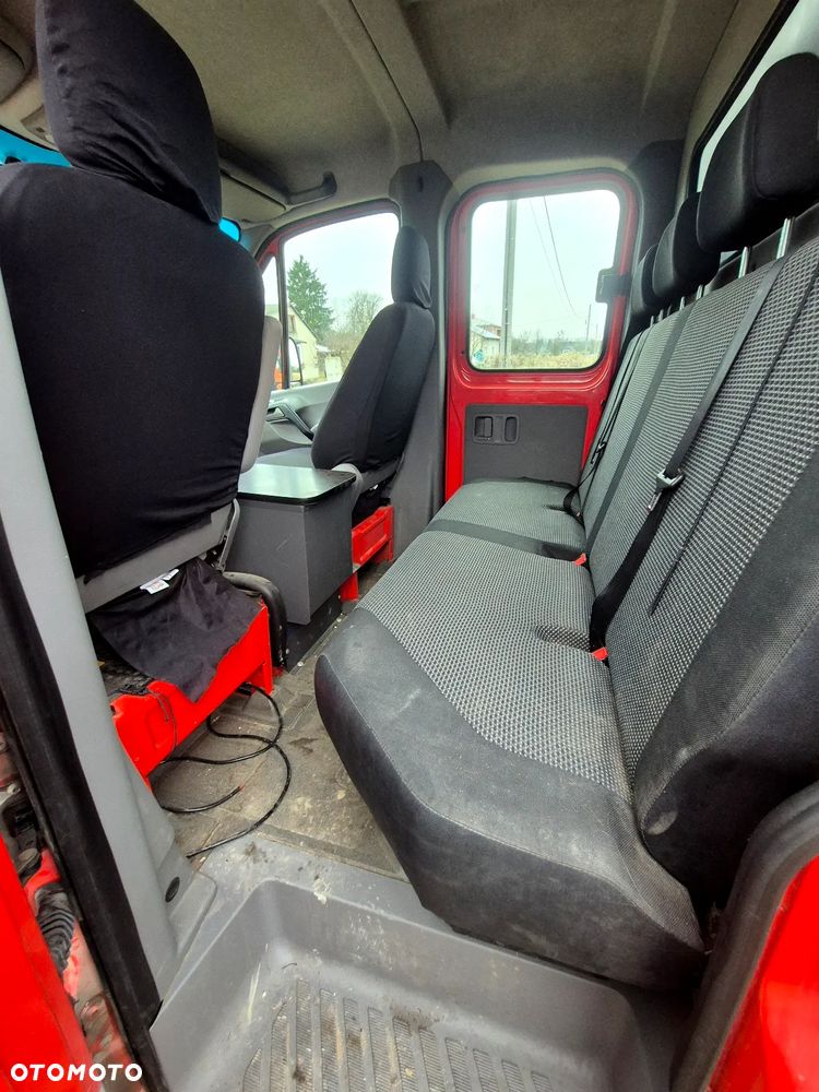 Volkswagen Crafter - 13