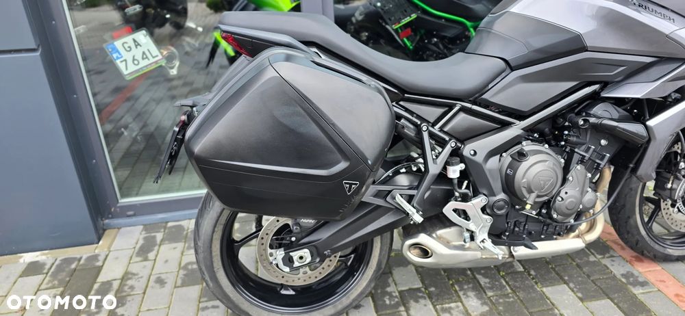 Triumph Tiger - 21