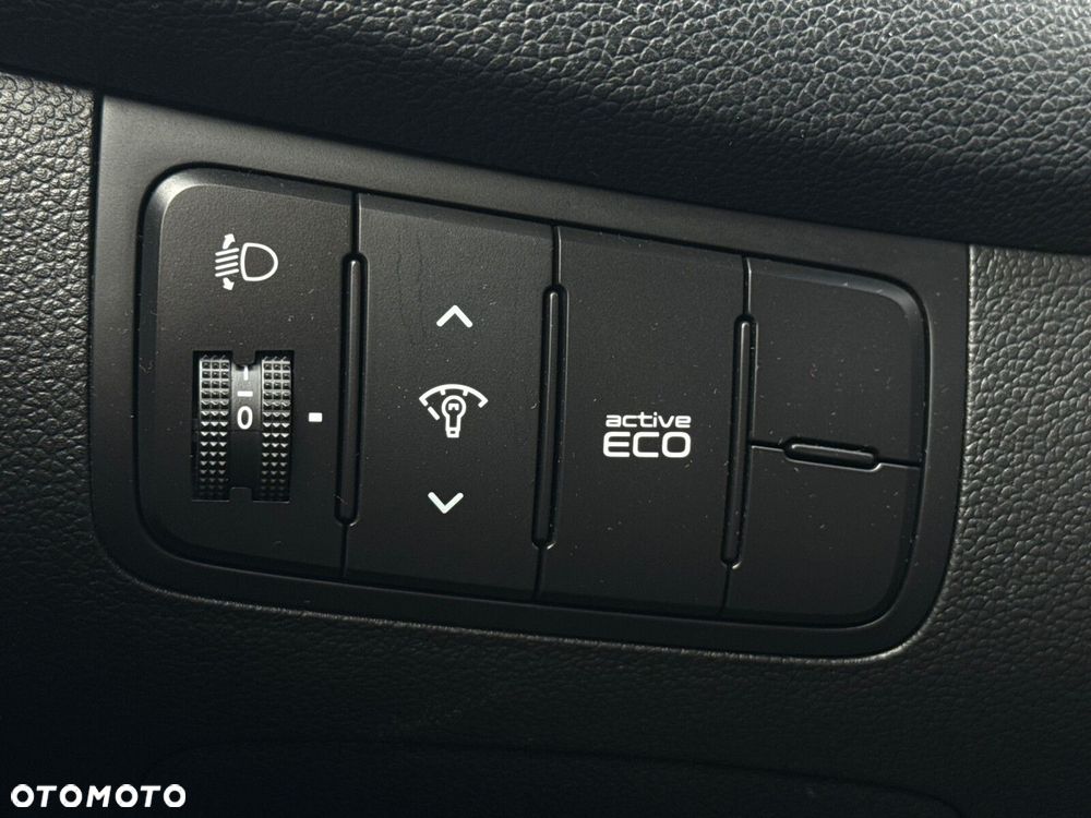 Kia Ceed - 22