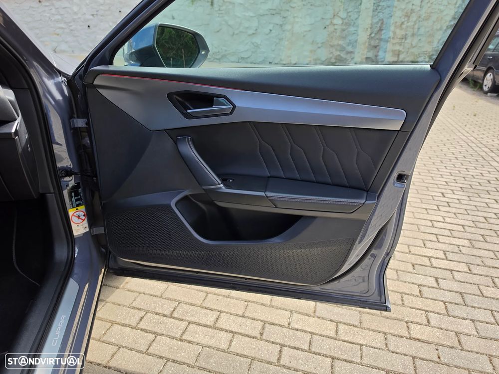 Cupra Formentor 1.4 e-Hybrid DSG VZ - 33