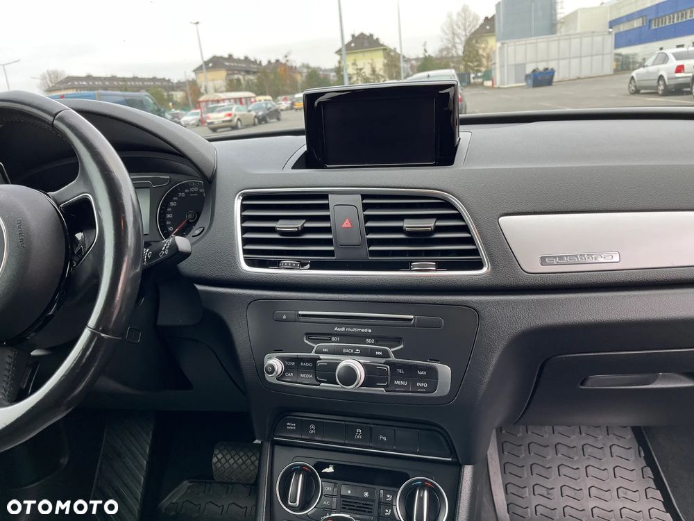 Audi Q3 2.0 TDI Quattro S tronic design - 18