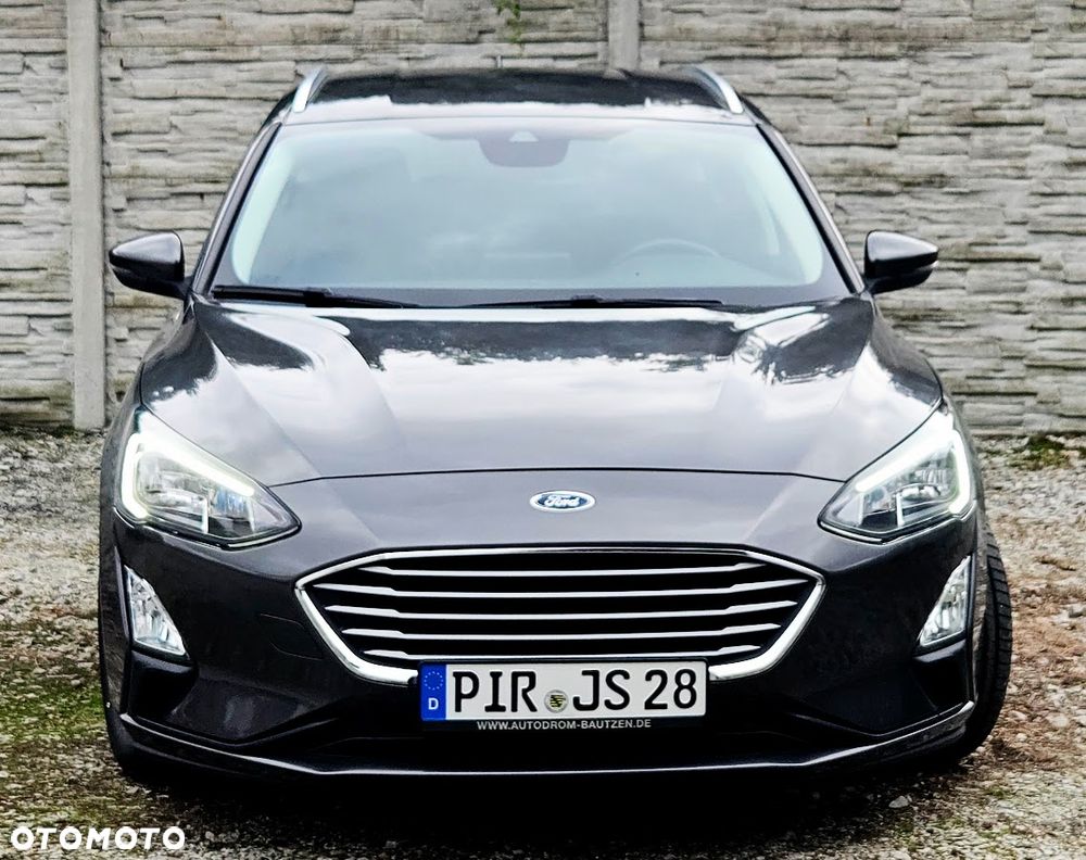Ford Focus 1.0 EcoBoost Trend ASS PowerShift - 2