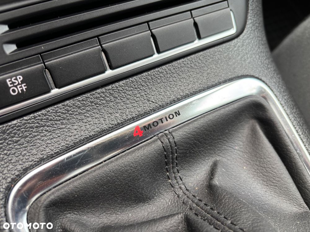 Volkswagen Tiguan - 14