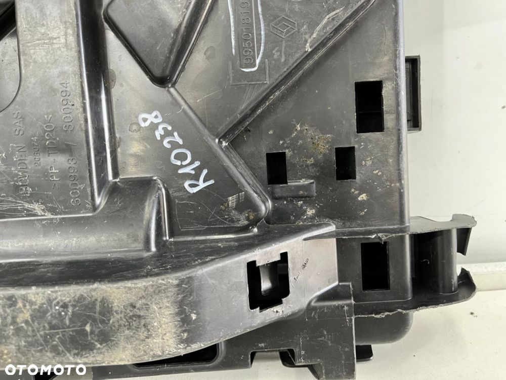 Wkład koła zapasowego Opel Vivaro B Trafic III 2014r.-> skrzynka narzędziowa obudowa 995018195r - 8