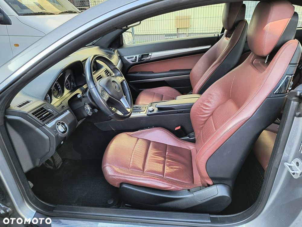 Mercedes-Benz Klasa E 250 BlueEFFICIENCY 7G-TRONIC - 14