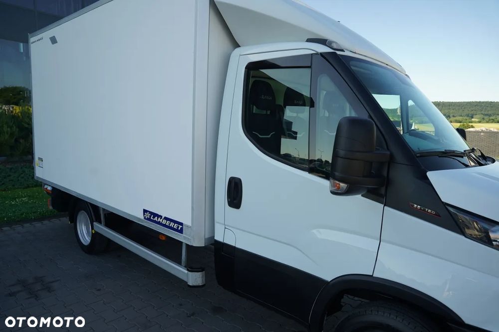 Iveco DAILY 35-160 / IZOTERMA / WINDA DHOLLANDIA / BLIŹNIAK   DMC: 3500 KG - 15