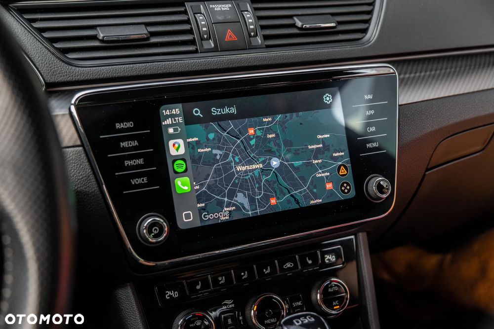 Skoda Superb Combi 2.0 TDI 4x4 DSG Sportline - 17