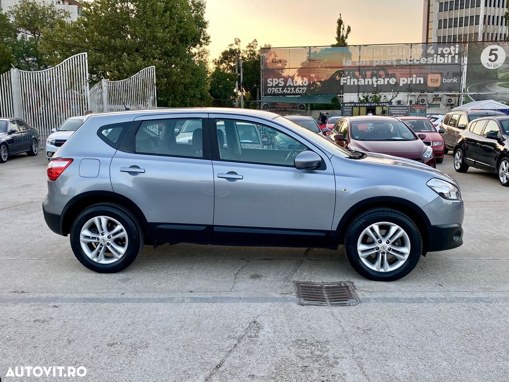 Nissan Qashqai - 12