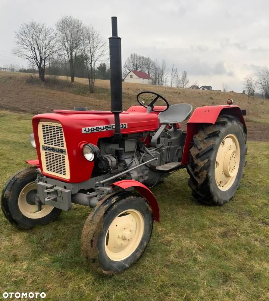 Ursus C330 - 8