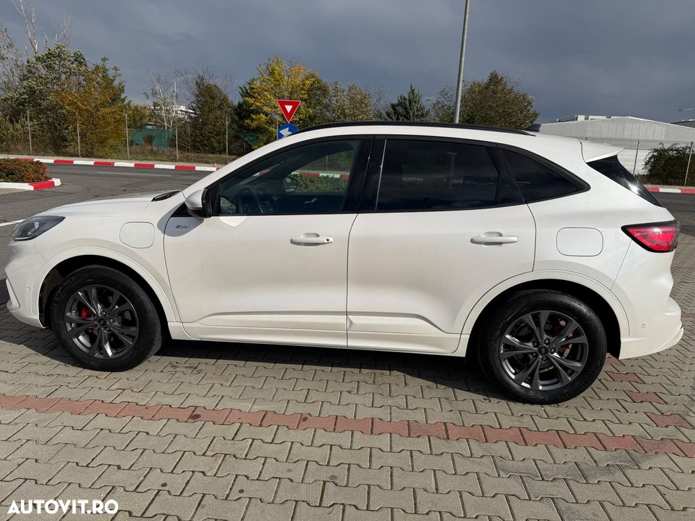 Ford Kuga 2.5 Duratec PHEV ST Line X - 17