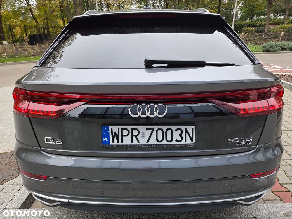 Audi Q8 - 9