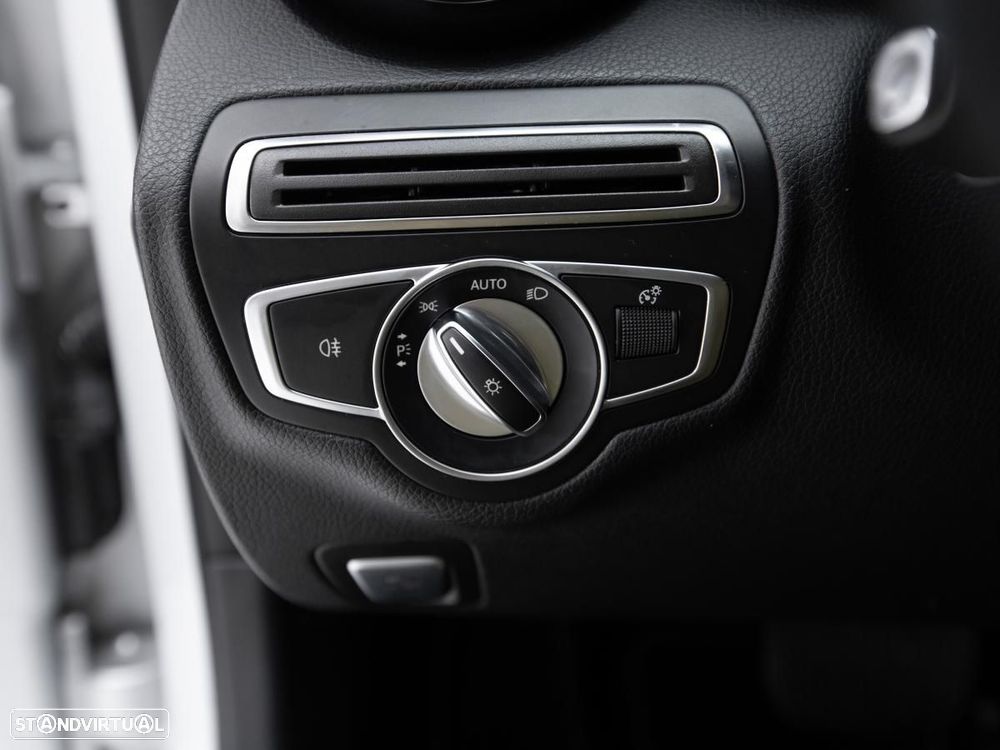 Mercedes-Benz C 200 - 15