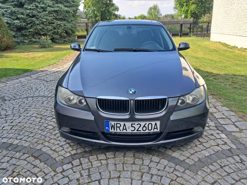 BMW Seria 3 318d - 2