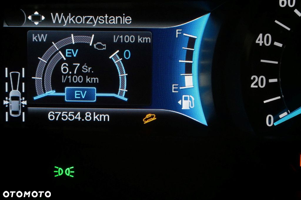 Ford Mondeo - 27