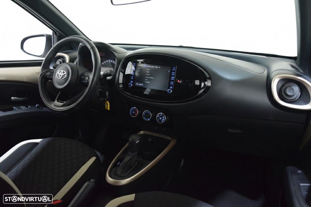 Toyota Aygo X 1.0 Pulse CVT - 16