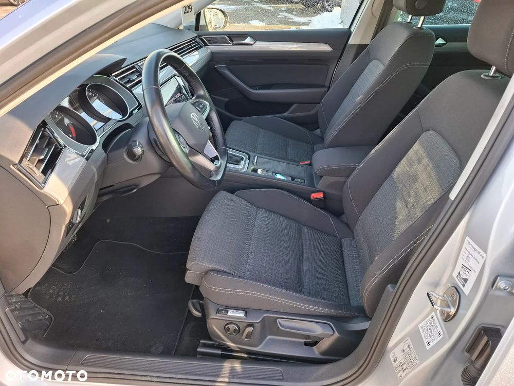 Volkswagen Passat ver-2-0-tdi-scr-dsg-business - 10