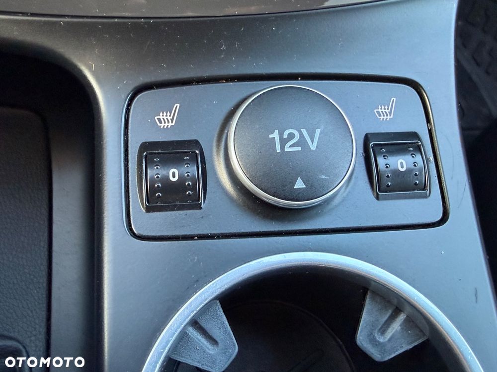 Ford Kuga 2.0 TDCi 2x4 Individual - 24