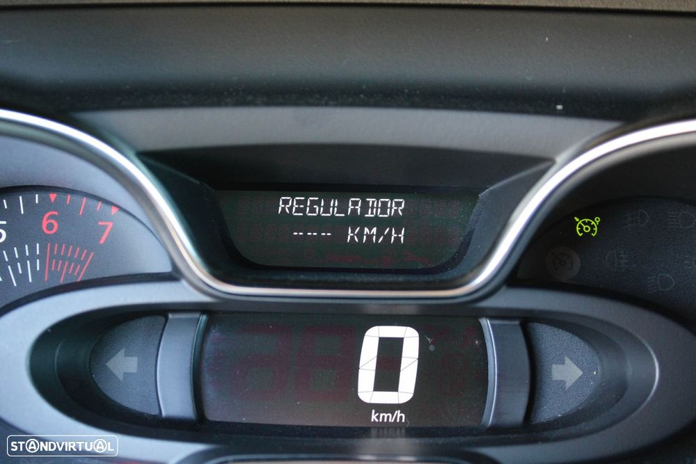 Renault Captur 0.9 TCE Exclusive - 24