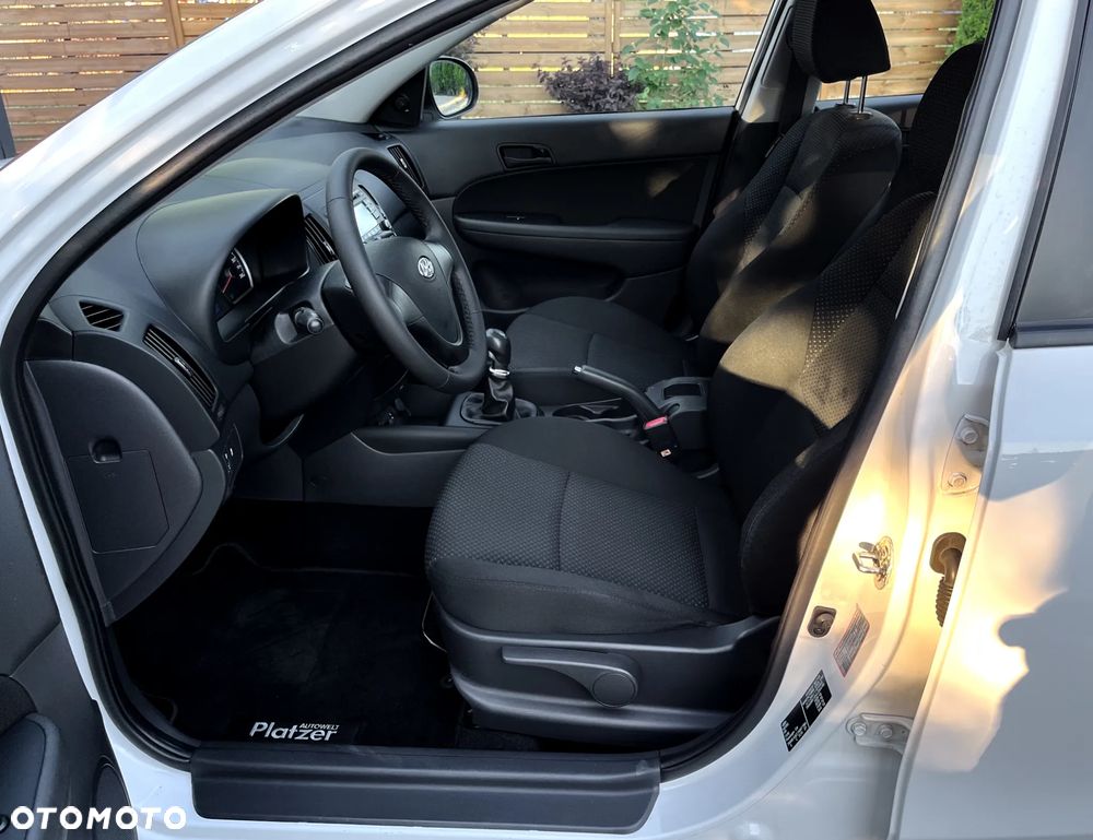 Hyundai i30 1.6 CRDi Classic EU5 - 25
