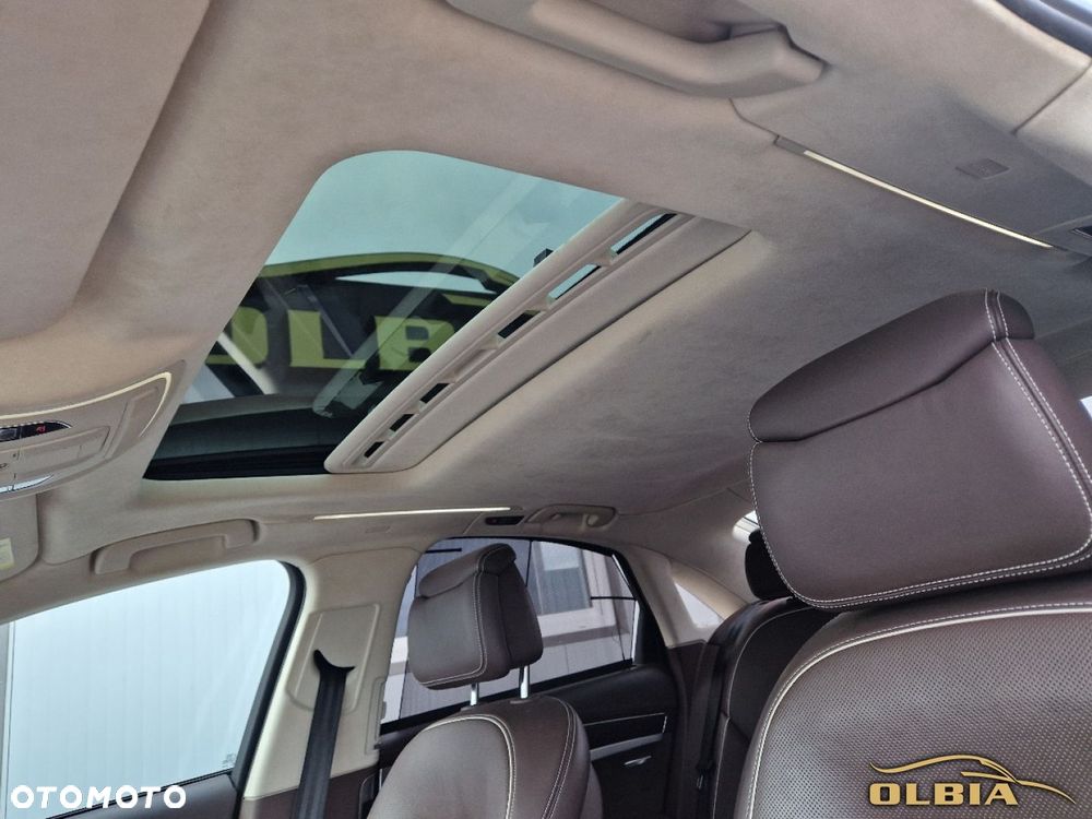 Audi A8 - 35
