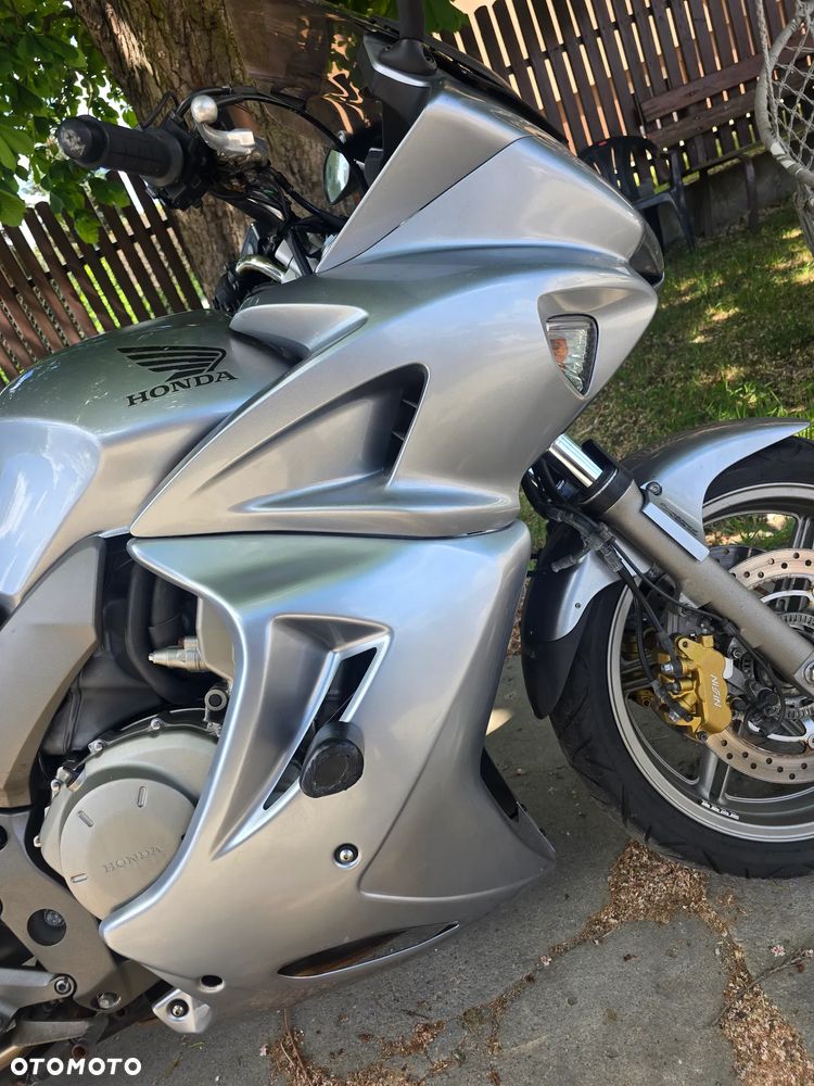 Honda CBF - 7