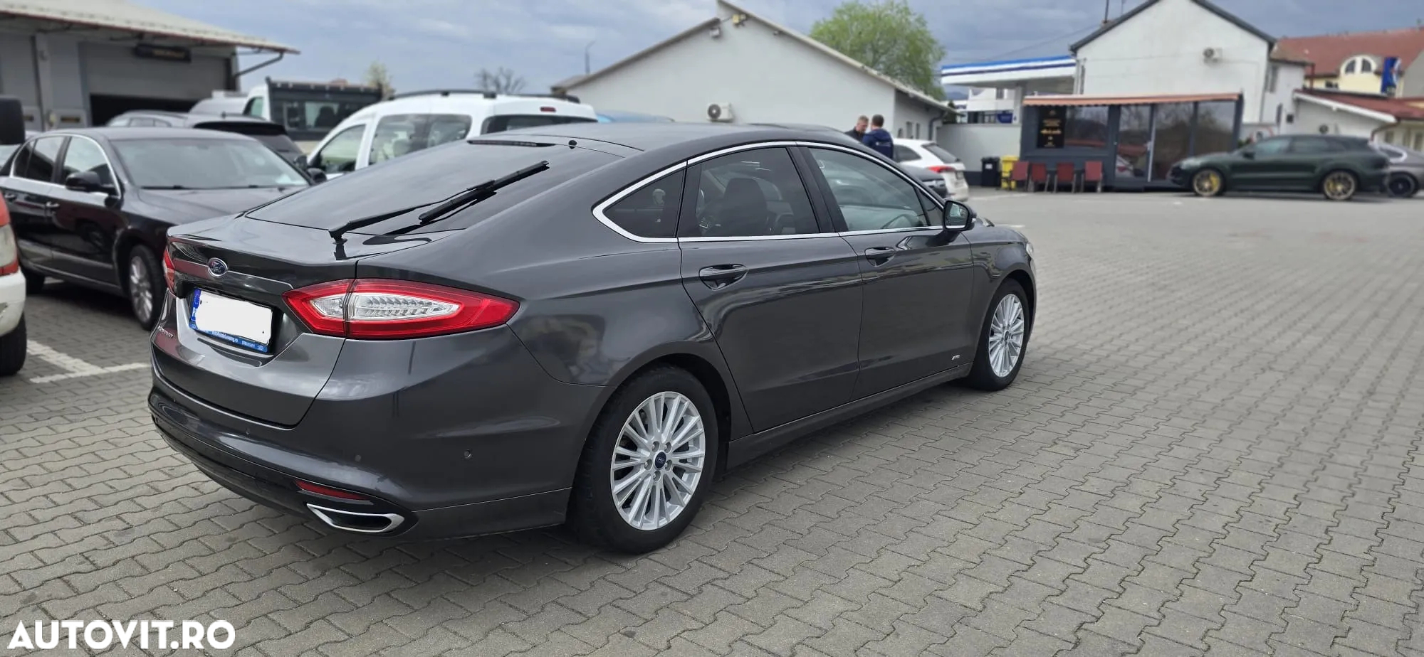 Ford Mondeo 2.0 TDCi Powershift AWD Titanium - 3