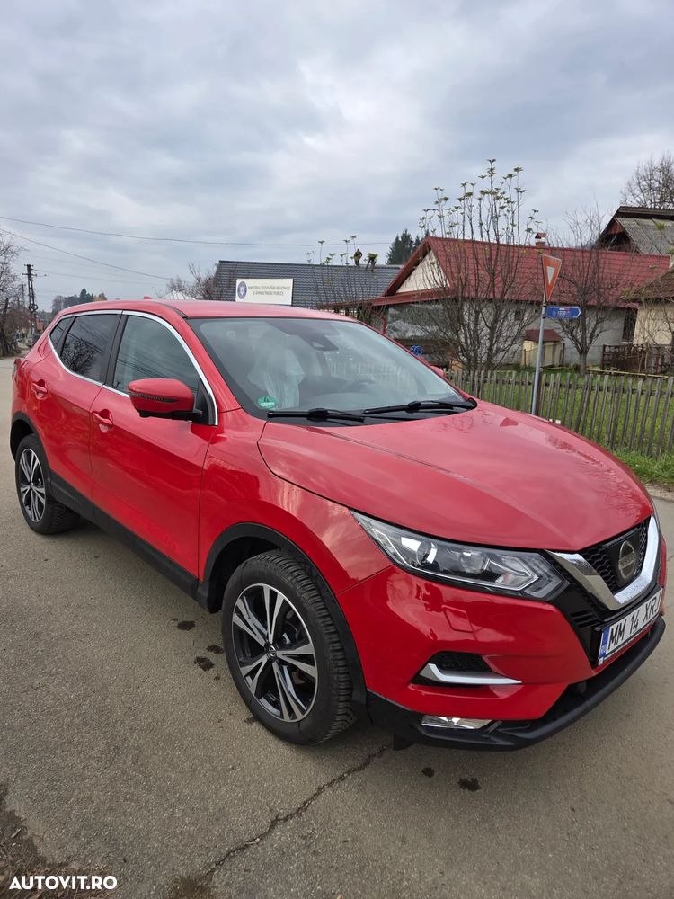 Nissan Qashqai 1.6 DCI Start/Stop N-Connecta - 1