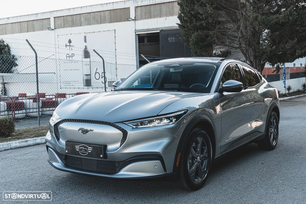 Ford Mustang Mach-E AWD - 5