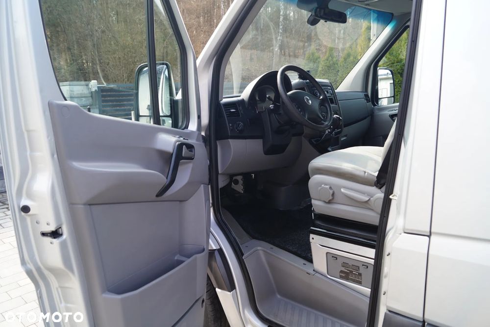 Volkswagen Crafter - 9