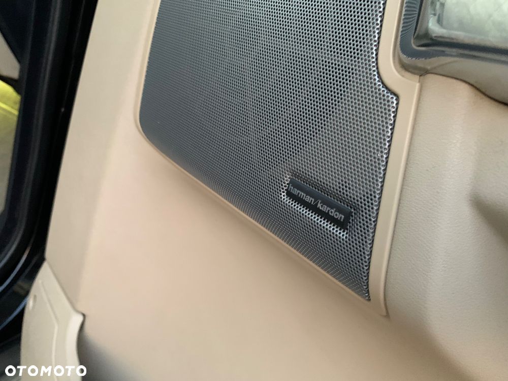 Land Rover Discovery - 14