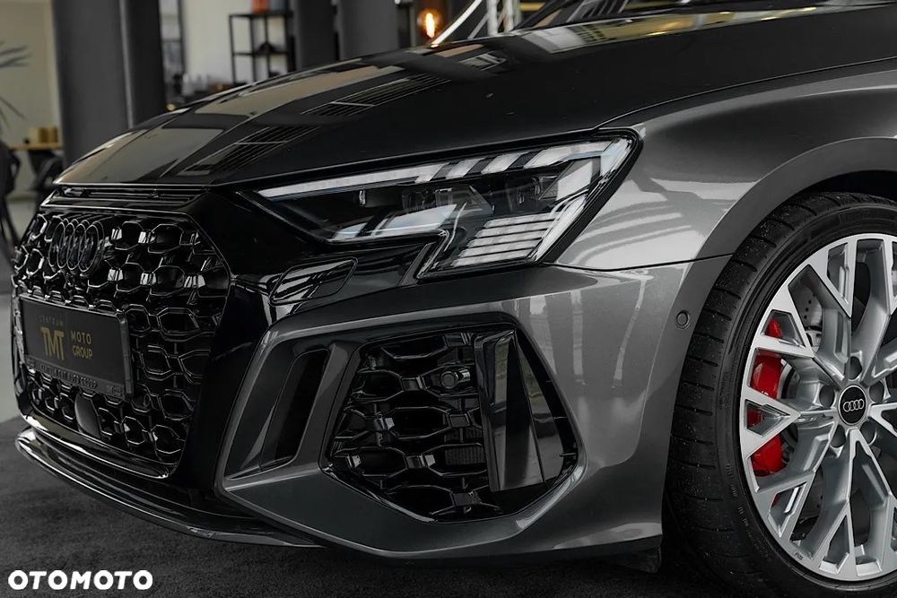 Audi RS3 Sportback TFSI Quattro S tronic - 3
