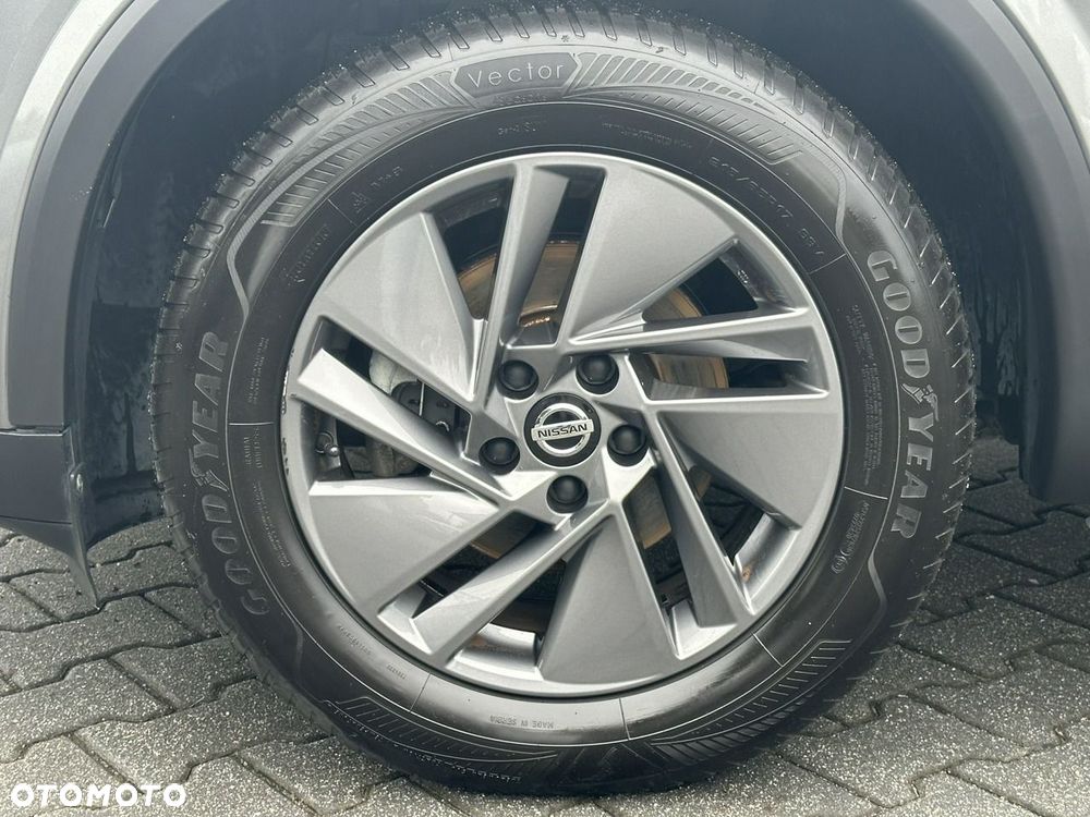 Nissan Qashqai - 14