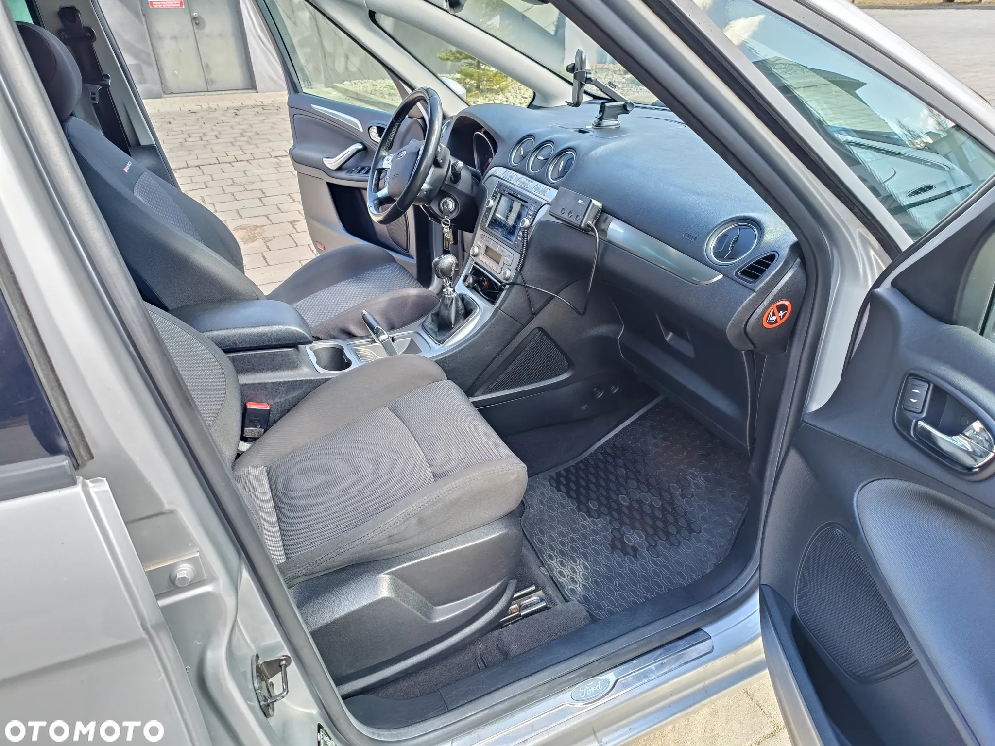 Ford S-Max 2.0 TDCi Ambiente - 12