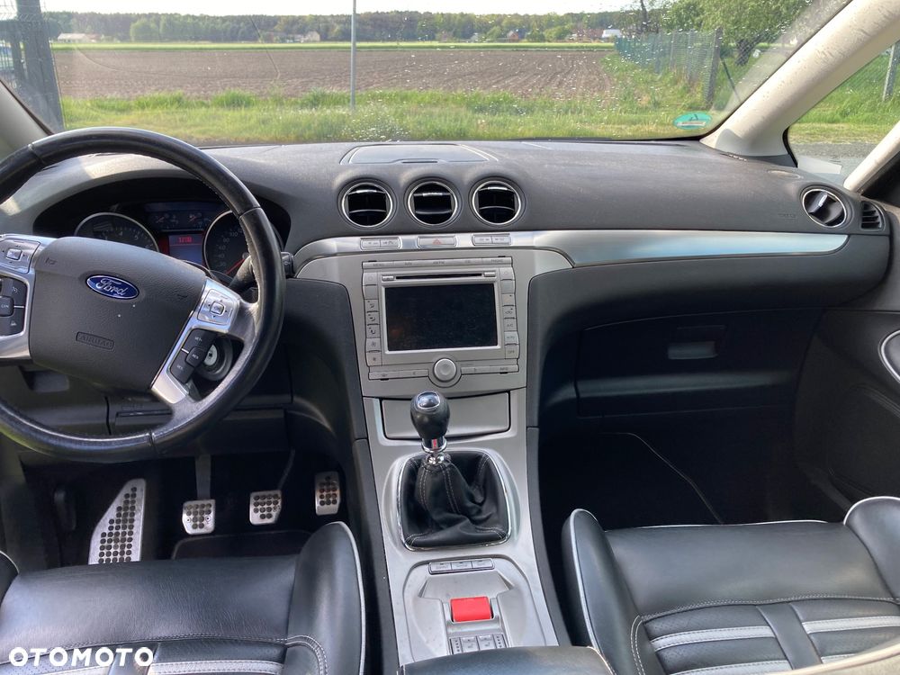 Ford S-Max - 7