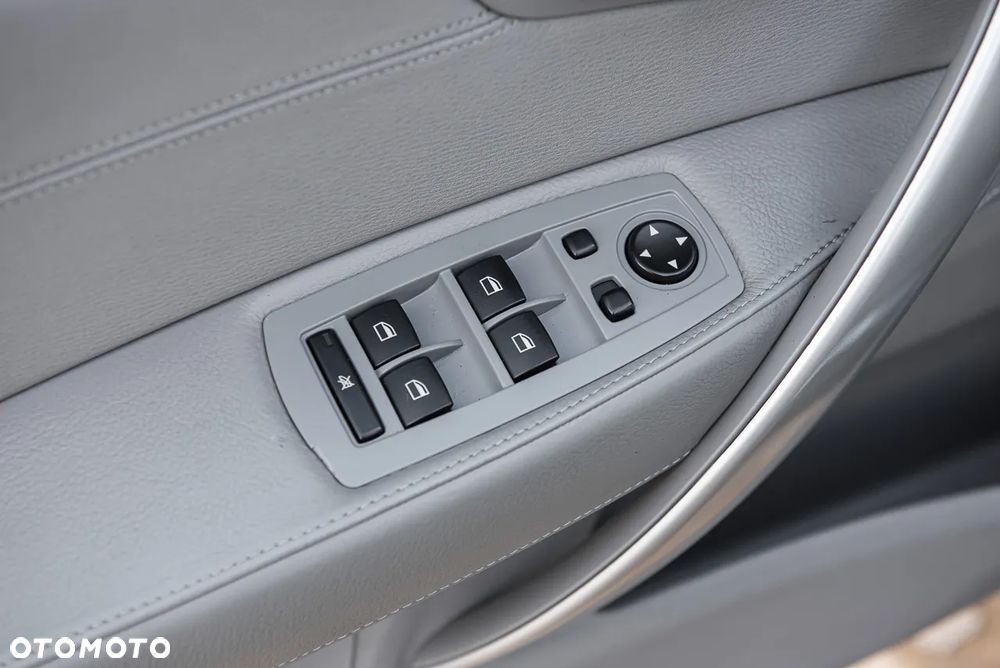 BMW X3 xDrive30d - 16