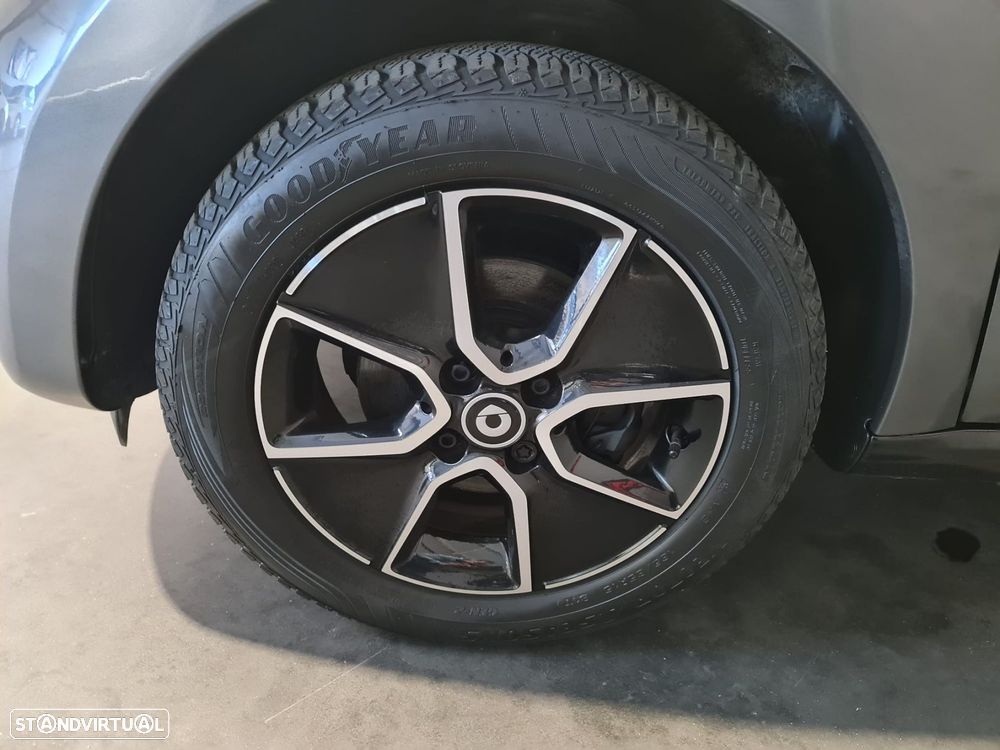 Smart ForFour EQ Passion - 17