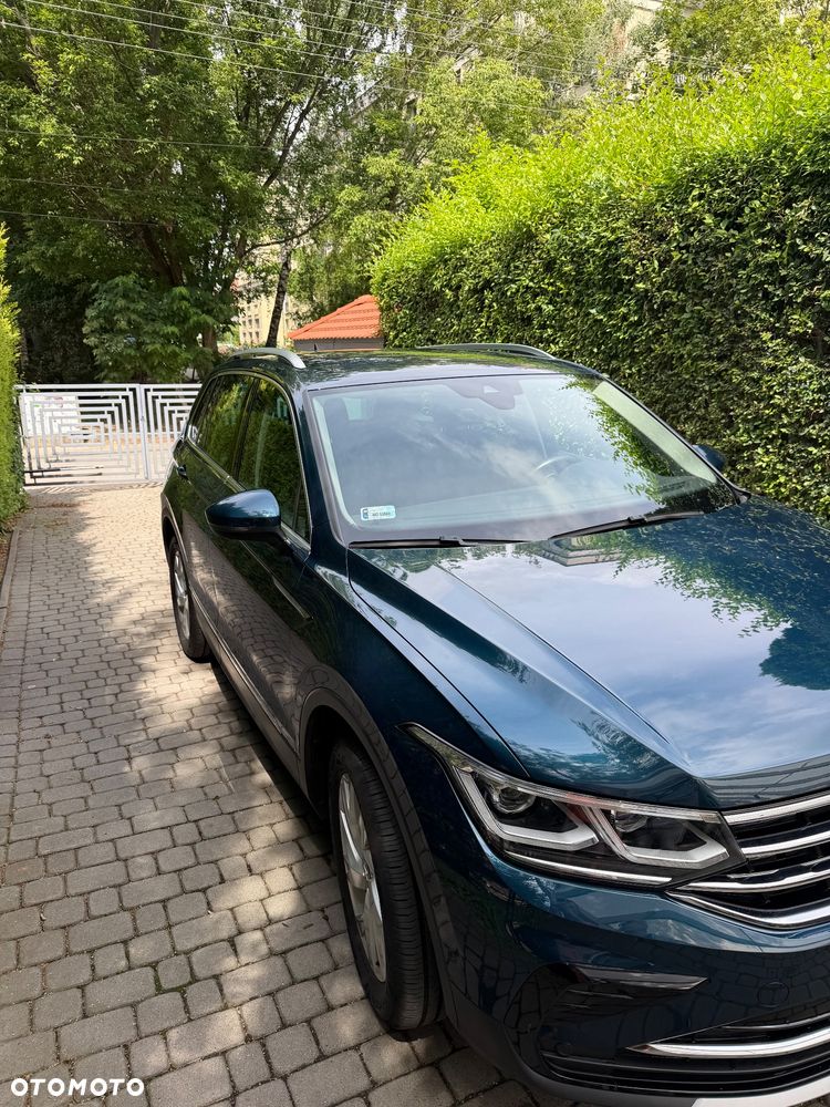 Volkswagen Tiguan 2.0 TSI 4Mot Elegance DSG - 24