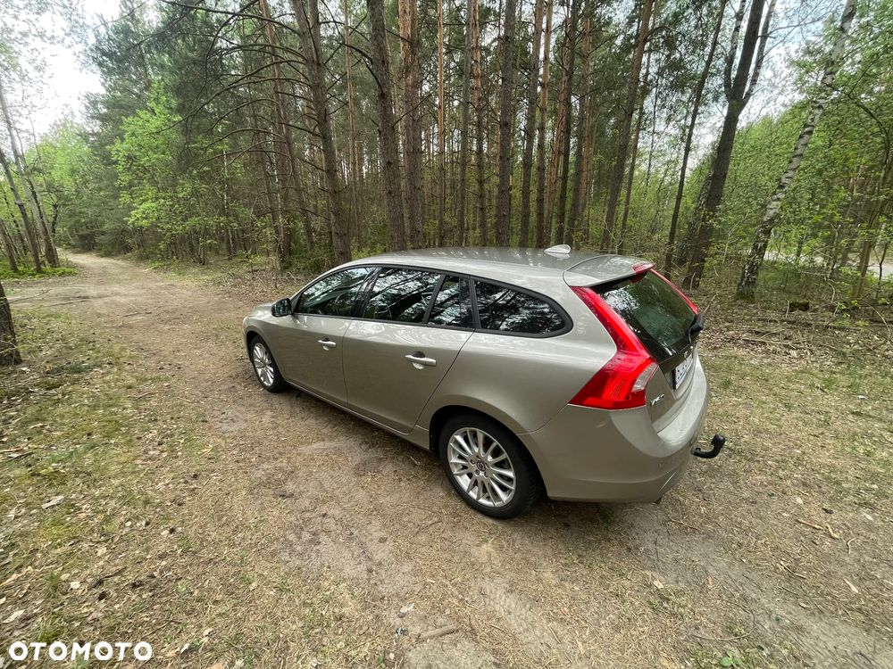 Volvo V60 D2 Edition - 5