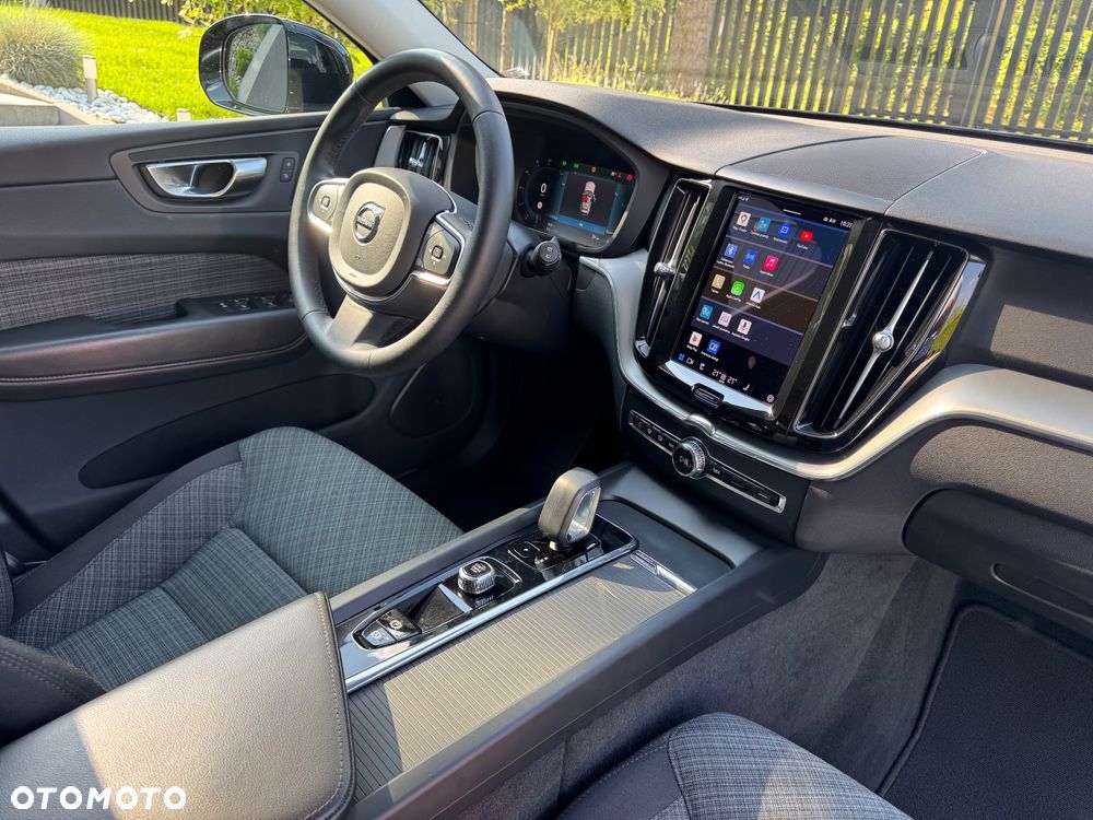 Volvo XC 60 B4 D Core - 24