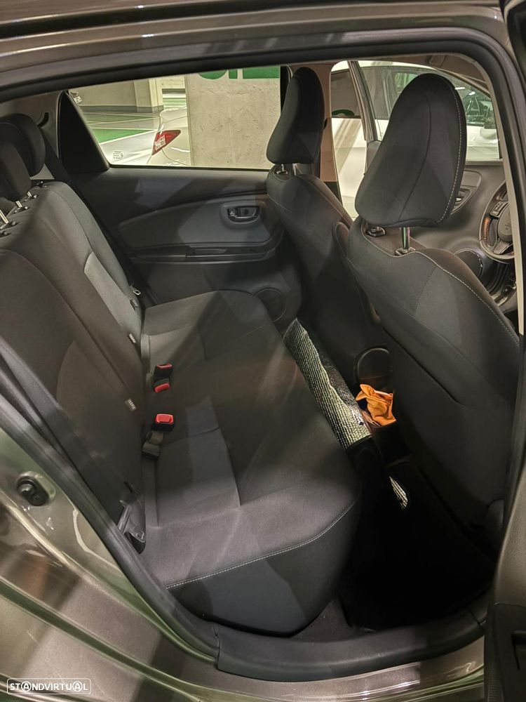 Toyota Yaris 1.4 D-4D Sport - 9