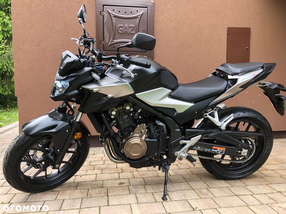 Honda CB - 2