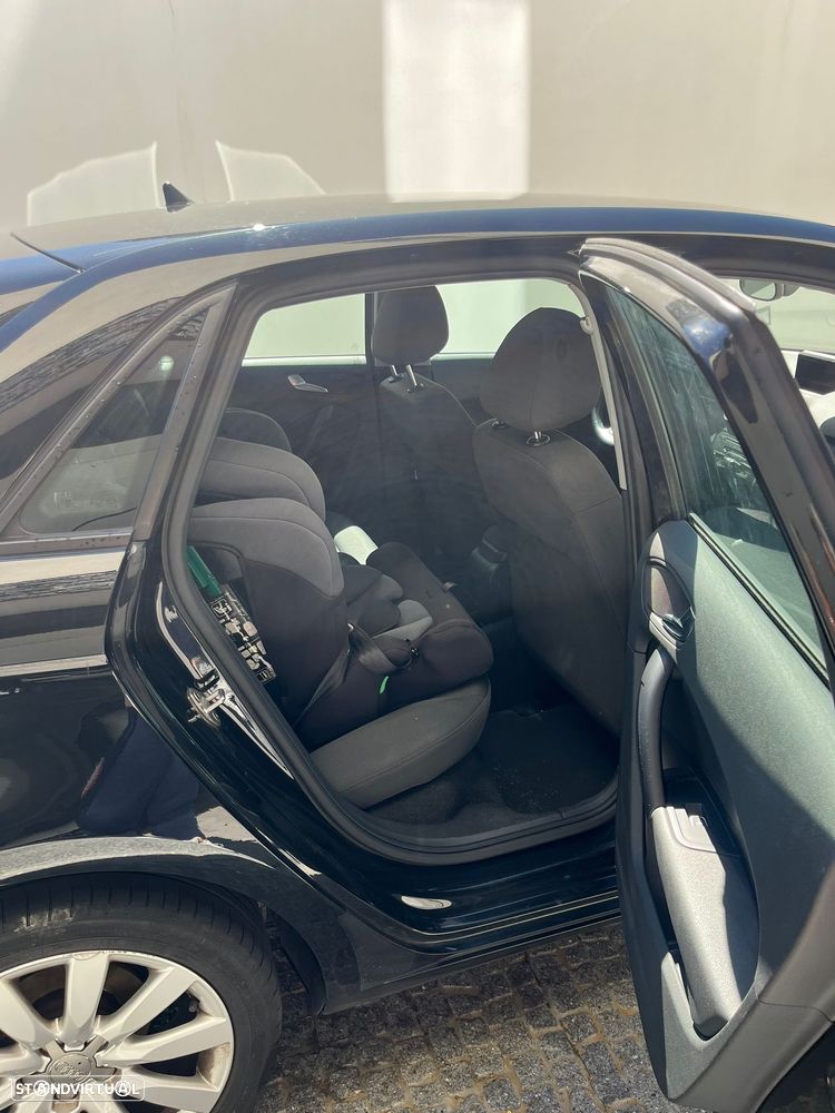 Audi A1 Sportback 1.4 TDI Design - 9